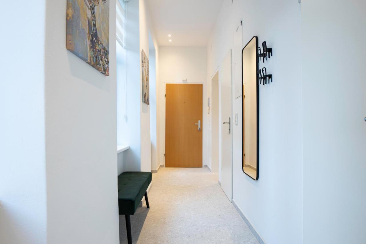 Experience Fresh Comfort In Our Brand-New Apartment In Vienna'S 17Th District Exterior foto